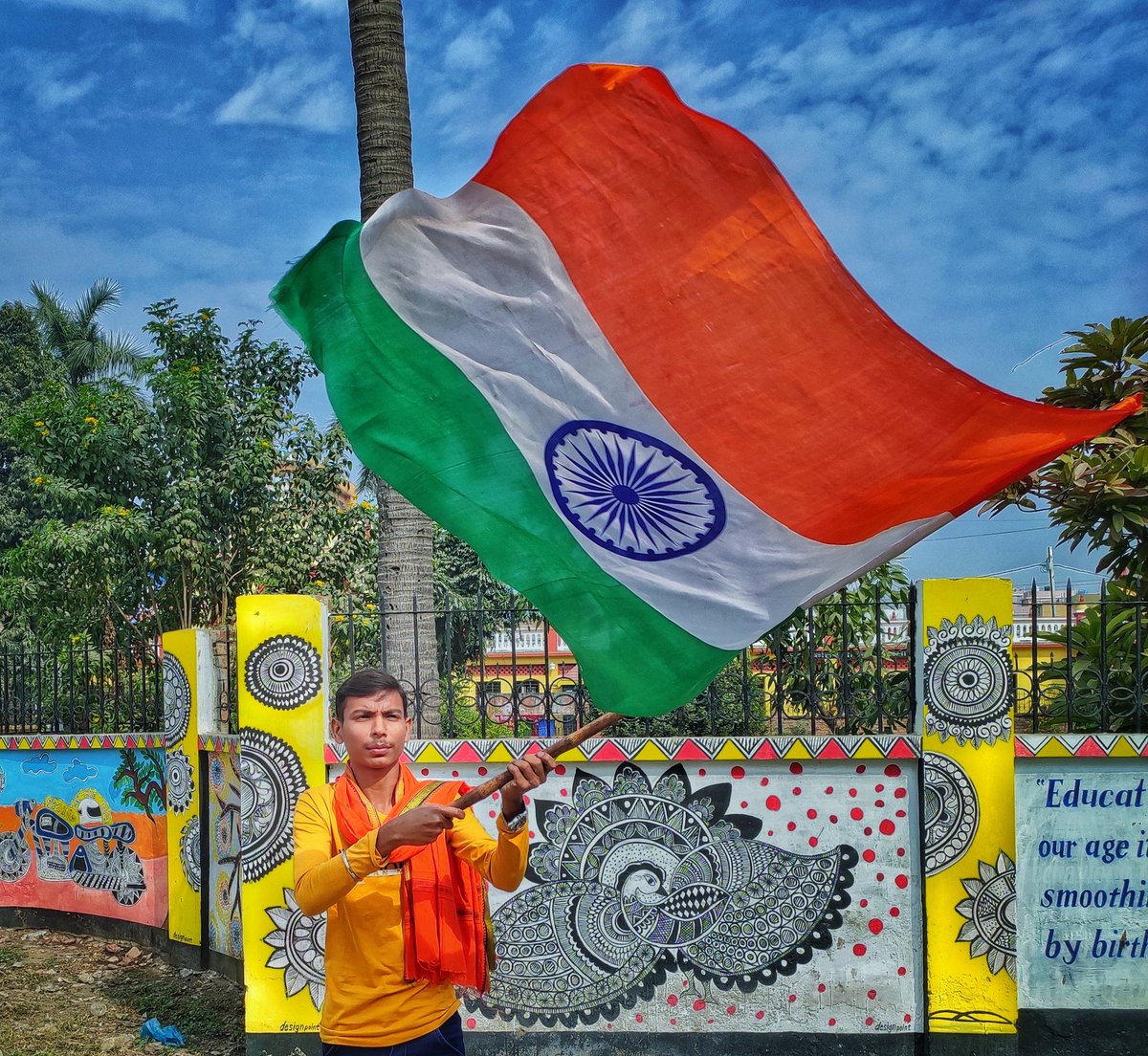 UOsantanu's tweet photo. हमारा तिरंगा, हमारा स्वाभिमान 🇮🇳❤️

#HarGharTiranga https://t.co/899dWxLbT2