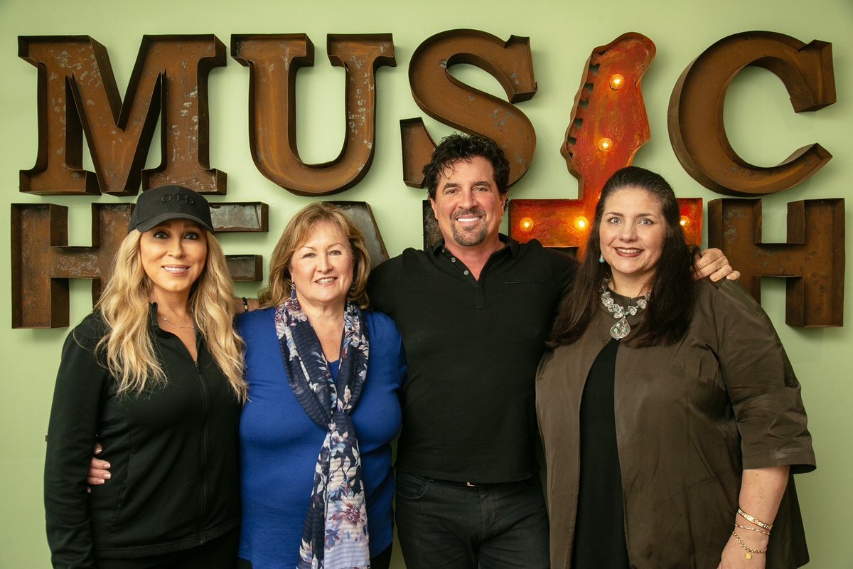 scottborchetta's tweet photo. Sandi and I are beyond proud to announce that we have issued a $150,000 grant to the Nashville-based @musichealthall, an organization that provides free healthcare advocacy and support to more than 18,000 music industry members across 49 states.

#MusicHasValue | @MusicHasValue https://t.co/BqfN2Q8ixL