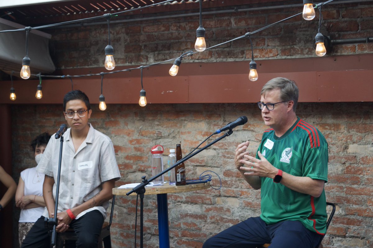 ASU_MX's tweet photo. Fue una gran experiencia vernos en @PincheGringoBBQ  para hablar sobre #sportswashing y la #geopolítica del deporte⚽️

¡Gracias a todos por acompañarnos!

En #ConvergenceLab nos interesa discutir sobre los temas más relevantes. ¿Qué temas les gustaría escuchar?🤔 https://t.co/GkOOPJUmJL