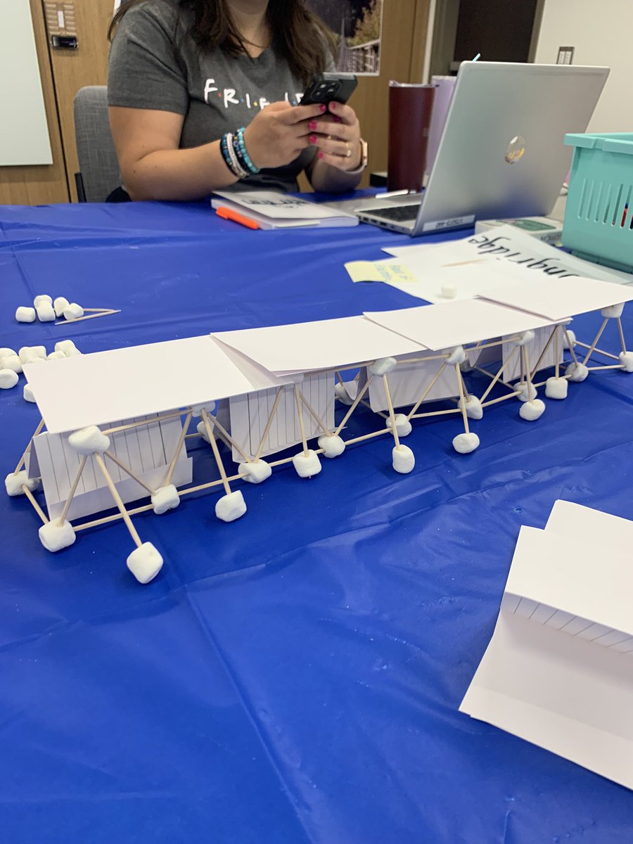 Bridge building #SLA2022 <a href="/PettiferSuz/">Suzanne Pettifer</a> @GCSDsuper