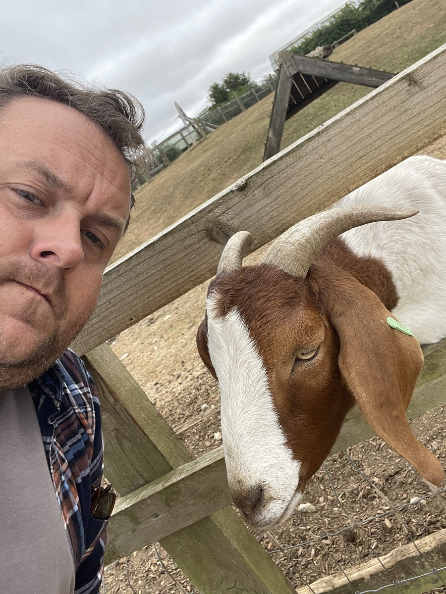 Having a lovely day out at Adam Henson’s Cotswold Farm park. Some lovely rare breeds. Such a nice place and great for kids to learn more about animals & farming. @CotswoldFarmPrk @AdamHenson