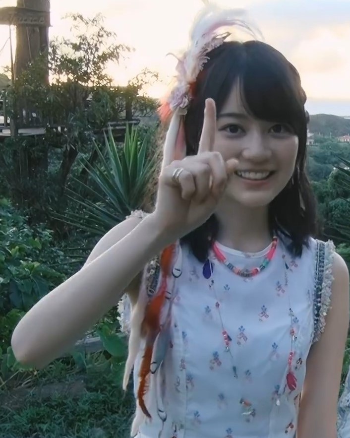 nanami_fuyubi's tweet photo. 裸足でサマーMV making
#生田絵梨花
#乃木坂46
#裸足でサマー
#making
#裸足でサマーMV
#沖縄
#西野七瀬
#ピアノ
#ブランコ
#裸足でSummer
#15thSingle
#ピアノ
#summerfun
#ikuchanclub
#生ちゃん
#いくちゃん https://t.co/v0rq8n9GLt
