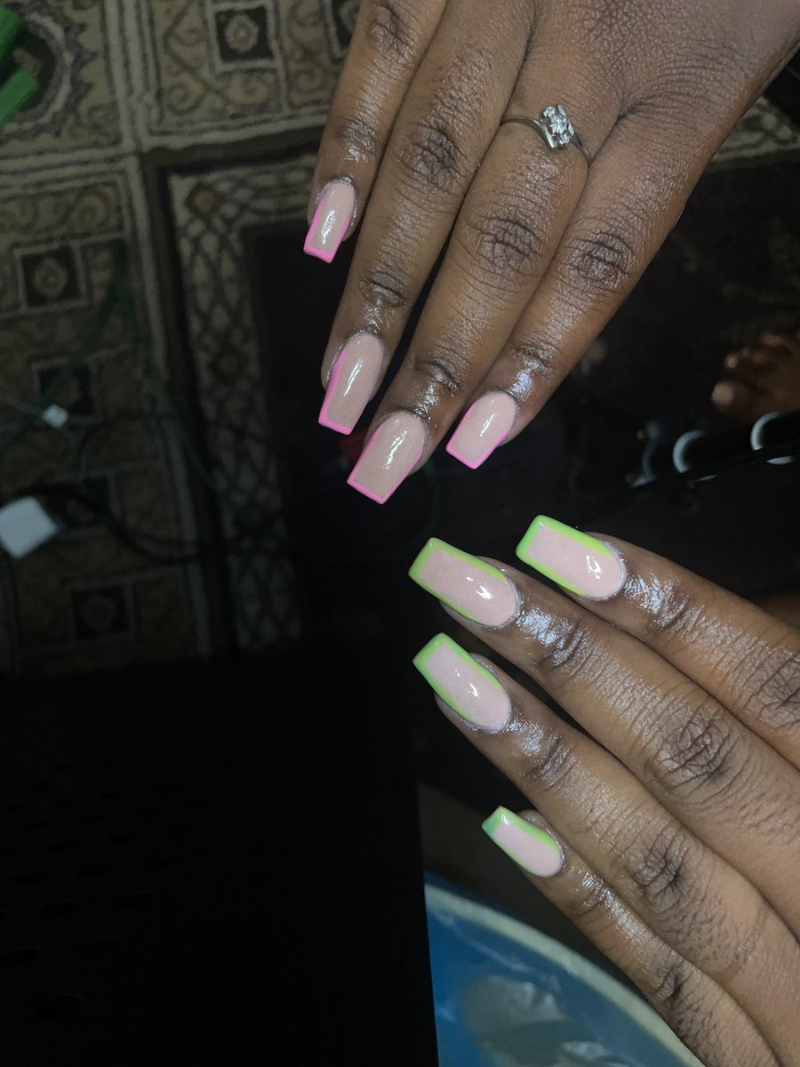 cardibri_'s tweet photo. @cardibri.thenailplug on Instagram 😍😩 #cardibrinailedit #cardibrithenailplug #nailsbycardibri #fyp #fypnails #nailart #naildesigns #dmtobook #shortnails #longnails #mediumnails #explorepage https://t.co/l0zNE38xAO
