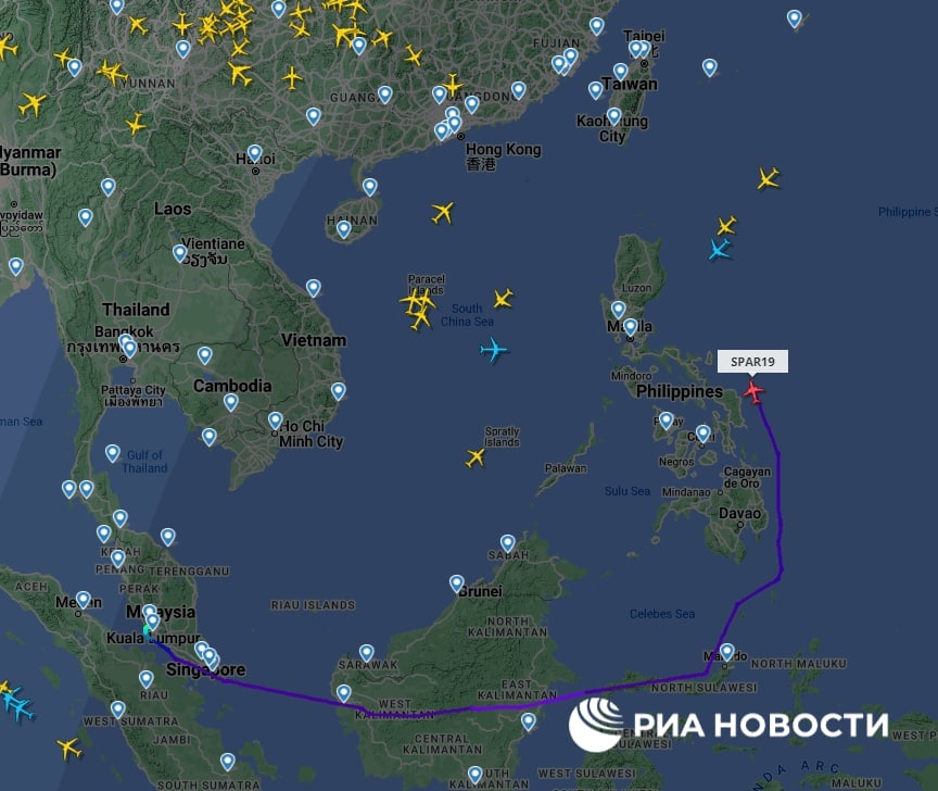 El avión en el que podría ir a bordo Nancy Pelosi pasa sobre Las Filipinas con rumbo a Taiwán