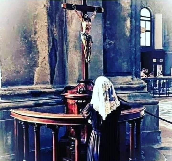 PrayTheRosary's tweet photo. https://t.co/0vWw7EsuCk