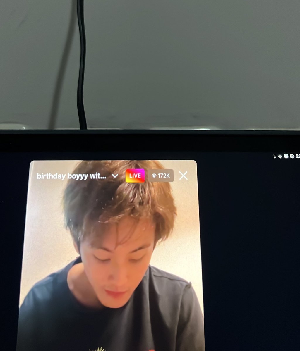 absen yang lagi nonton jugaaa
