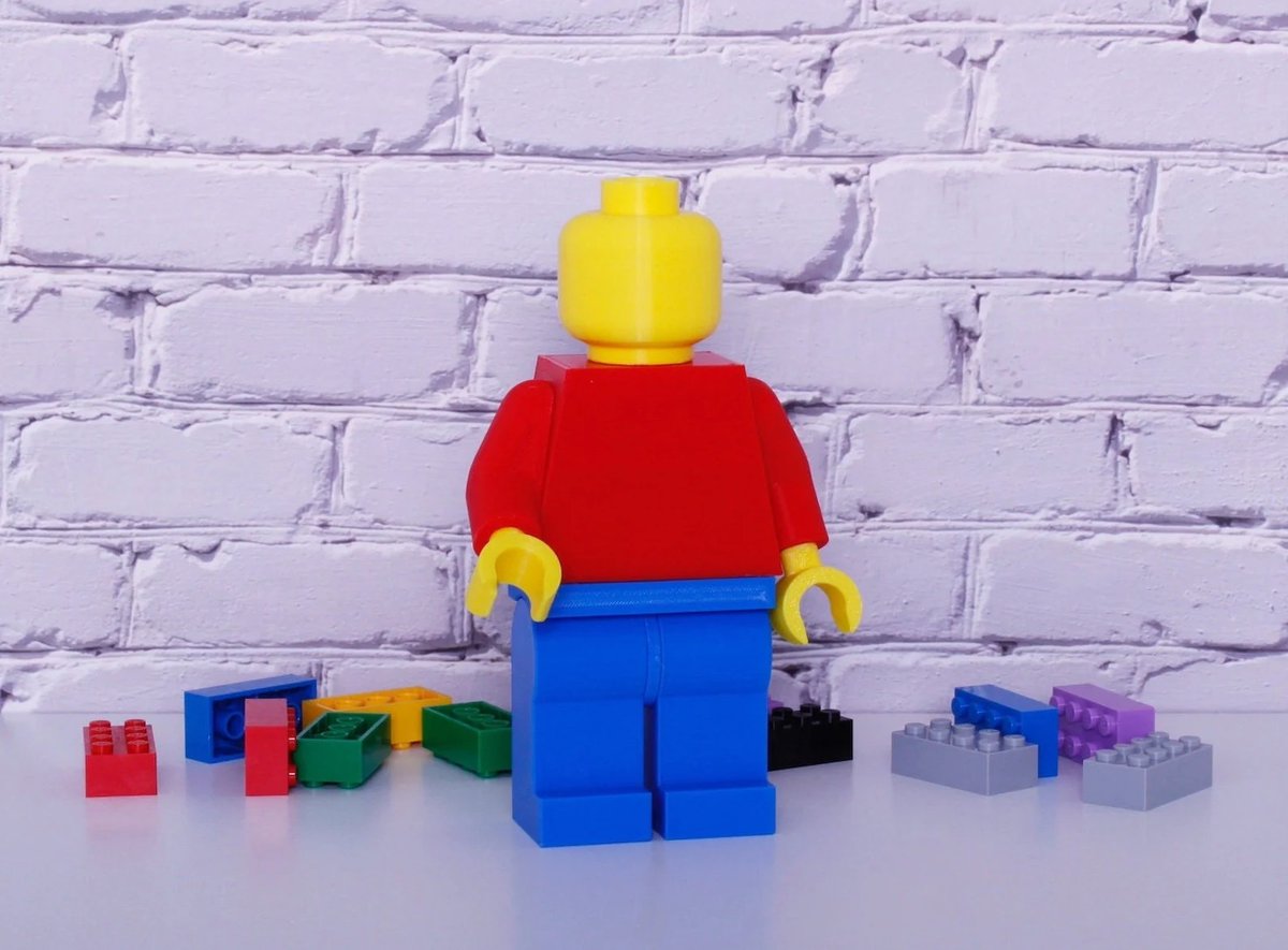 Attn: LEGO fans! Add this 3-D printed oversized LEGO mini figure to your collection that’s now available in the shop >> etsy.com/listing/122615… 

#LEGO #3dprinting