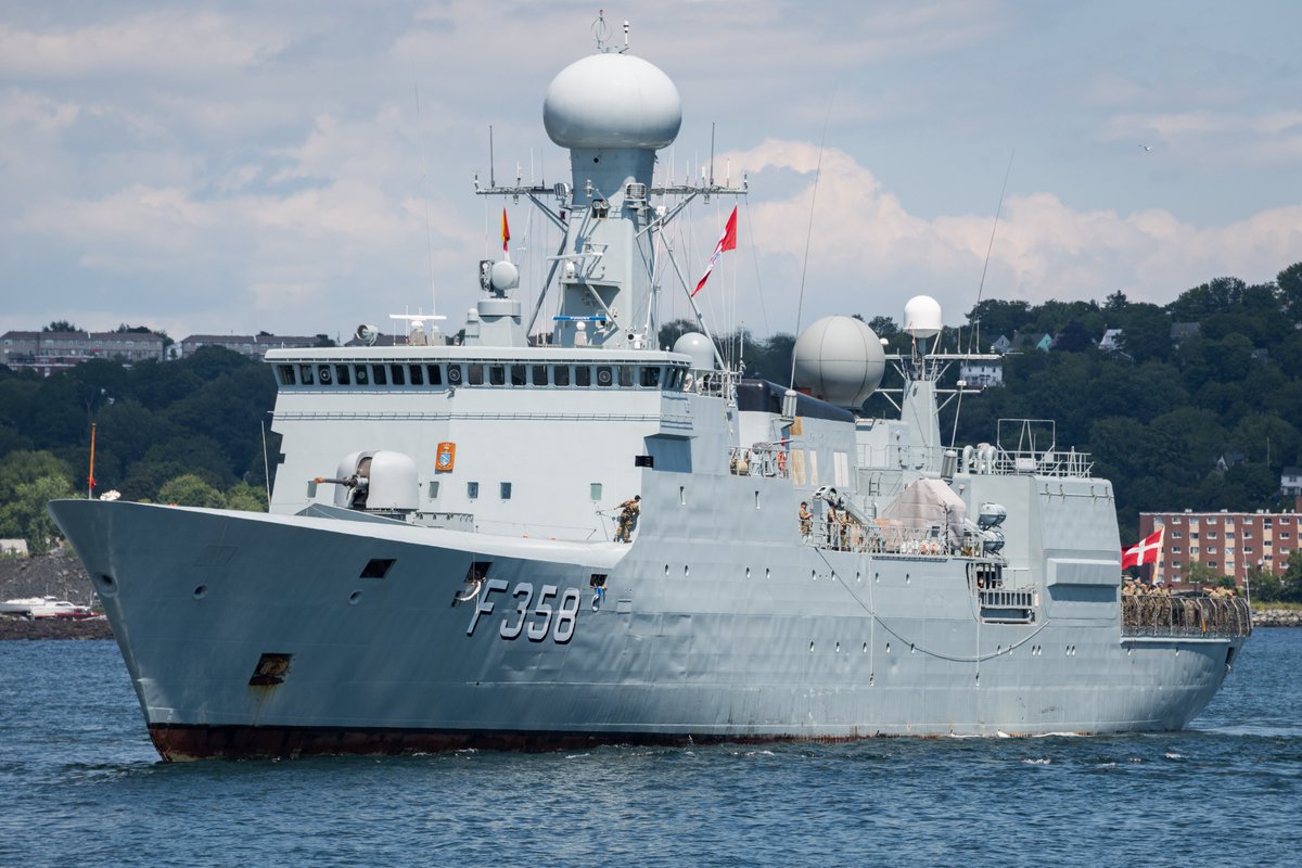 Hey Halifax, #HMCSMargaretBrooke and #HMCSGooseBay will sail past the Halifax waterfront, starting at 12:30 pm, as part of a task group with our allies from the US, Denmark & France, enroute to the Arctic on #OpNANOOK.  🇨🇦🇺🇸🇩🇰🇫🇷⚓️

Share your images using #HalifaxSailPast