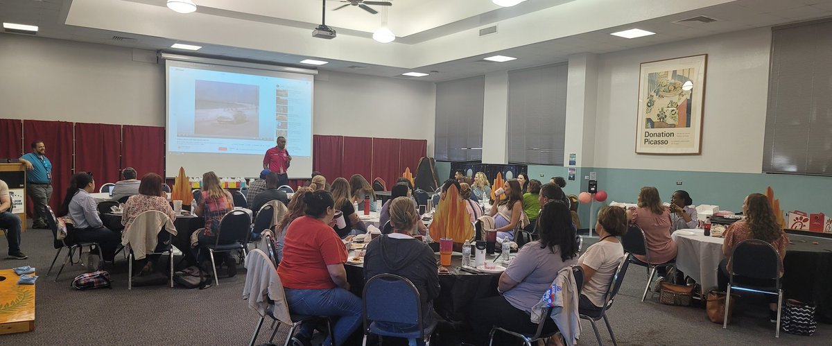 drthyde's tweet photo. @lisdtx kicks off the new year with Camp Tech 2022.  Let's get those engagement fires ignited. @drthyde @burnieroper @WeGoPublic https://t.co/FtOsDp00Tm