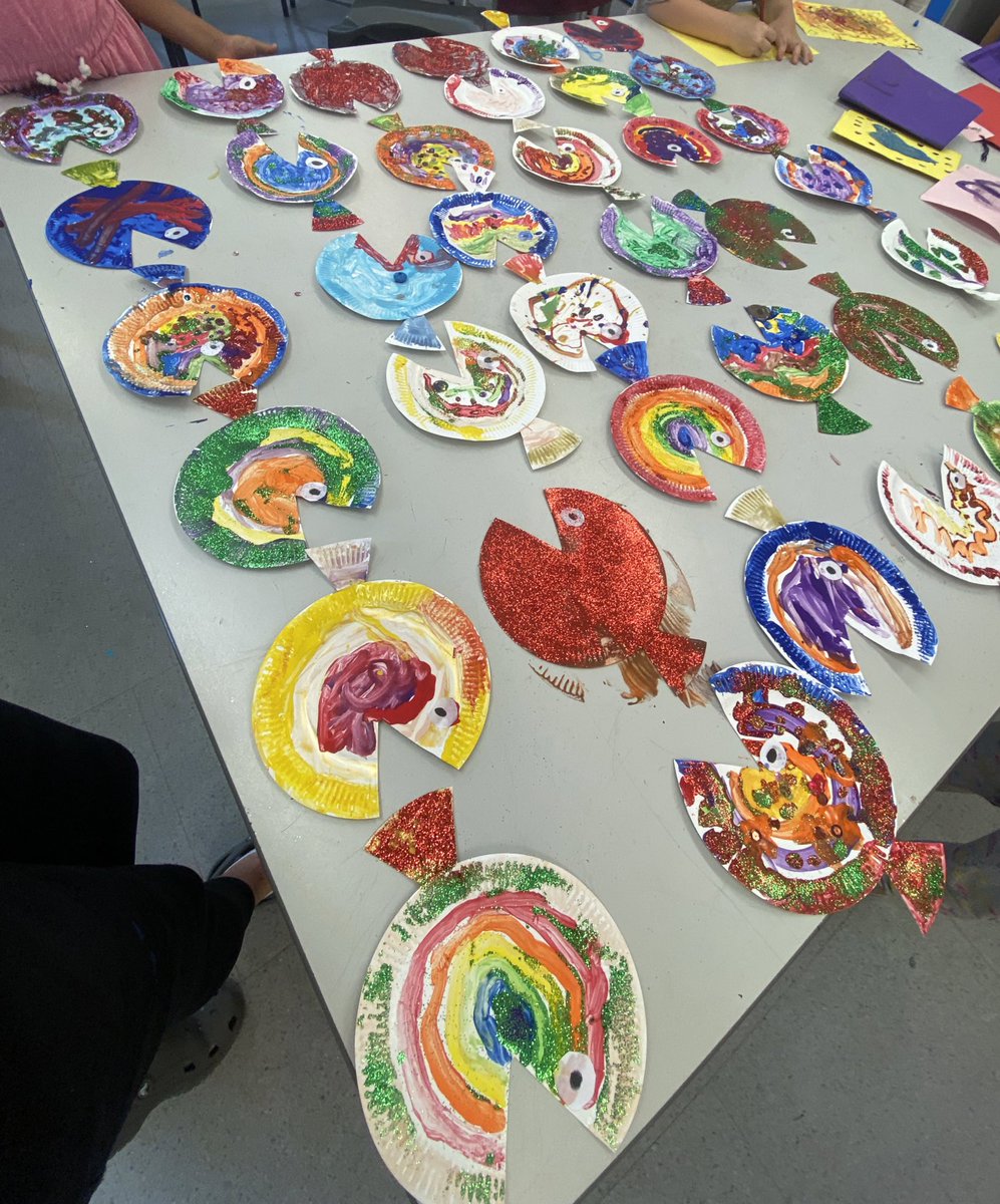 MissTaylor02okt's tweet photo. Lots of fish made today continuing to explore the seas! 🐠 #cheapcrafts #crafts #art #diy #summercamp https://t.co/xOYEZFF3oG