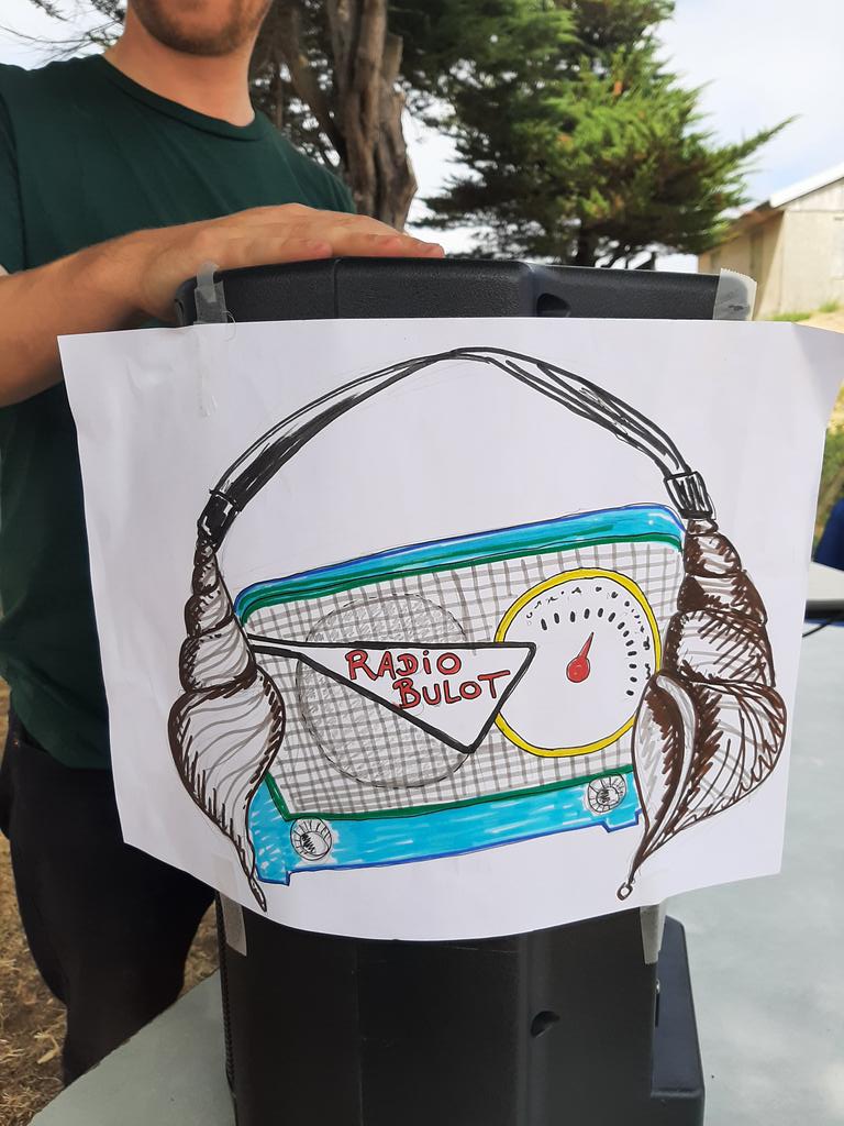 helenepaumier's tweet photo. #RadioBulot : un concept dingue ! https://t.co/SGPI1VcHtJ