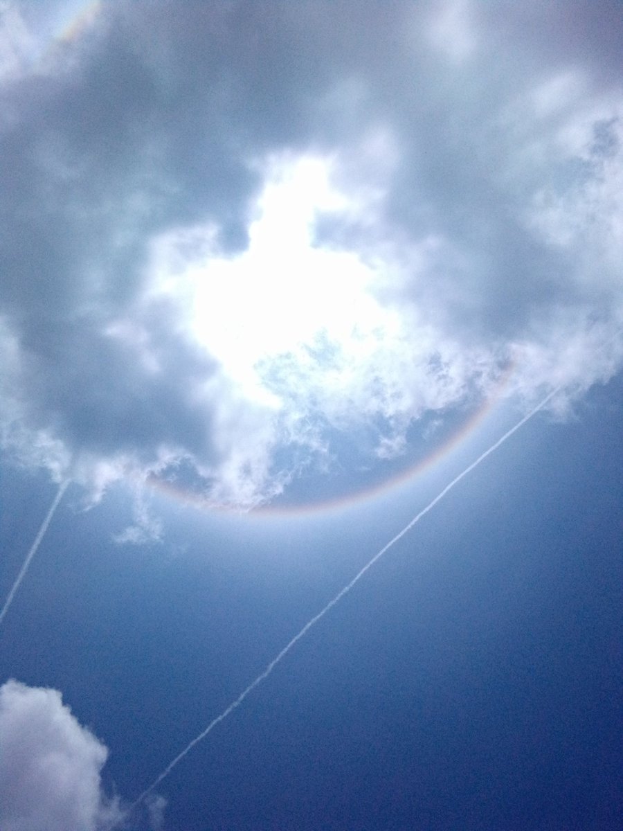 What a beautiful scene today being 2/8/2022. Look at the sun 🌞 around my side