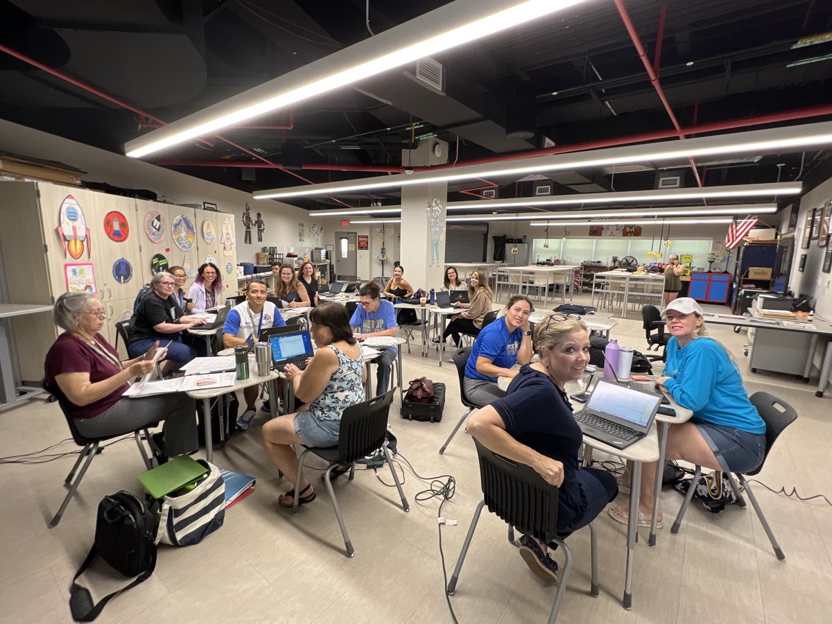 DrKFried's tweet image. Our CB teachers putting their ‘Bay State of Mind’ to work, preparing for the new school year.  📚⚡️🧠 #curriculummapping #collaboration #readyforthe22schoolyear #teachingandlearning