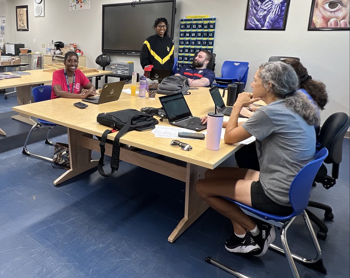 DrKFried's tweet image. Our CB teachers putting their ‘Bay State of Mind’ to work, preparing for the new school year.  📚⚡️🧠 #curriculummapping #collaboration #readyforthe22schoolyear #teachingandlearning