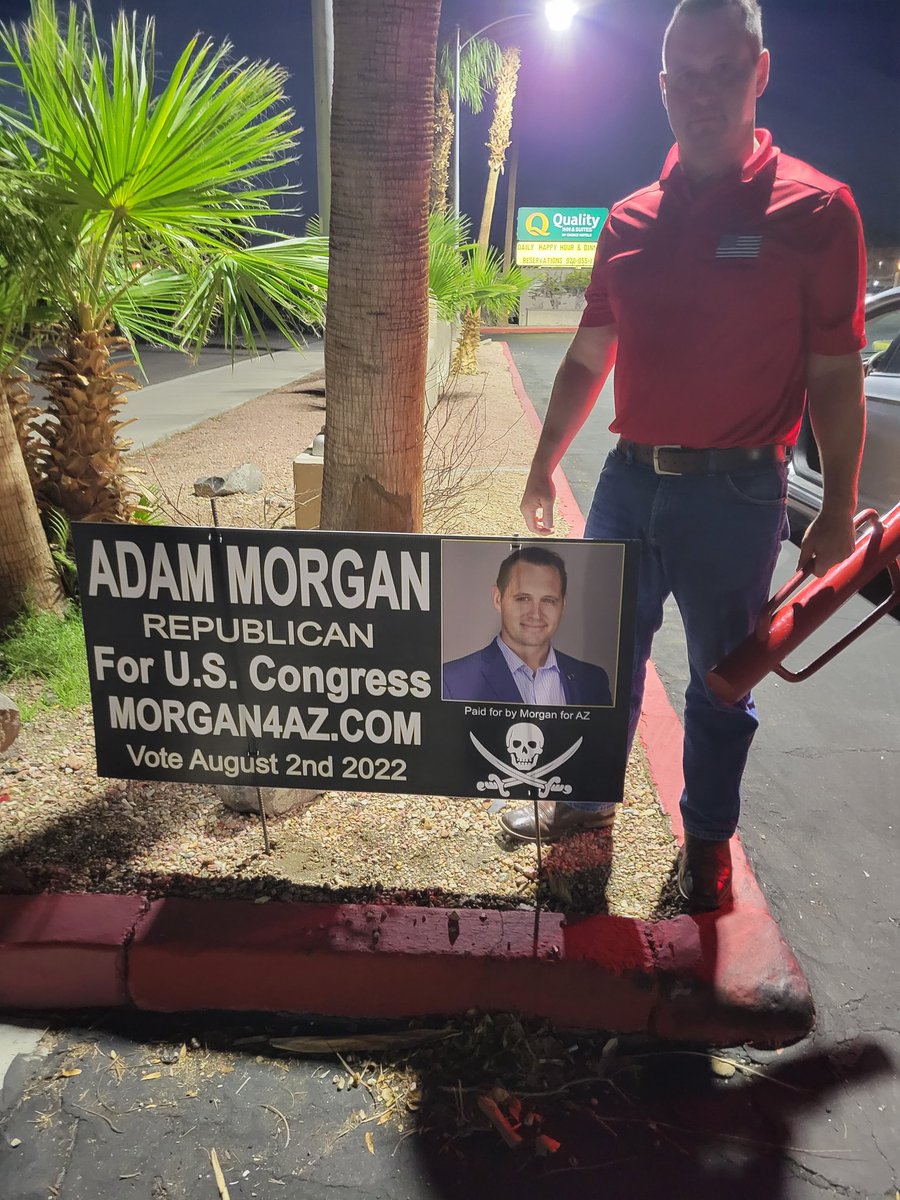Morgan4Az's tweet photo. It's 5AM on election day. Do you know where your polling center is at? @AZGOP

https://t.co/VRwys89teq https://t.co/7HfYj3Pwmr