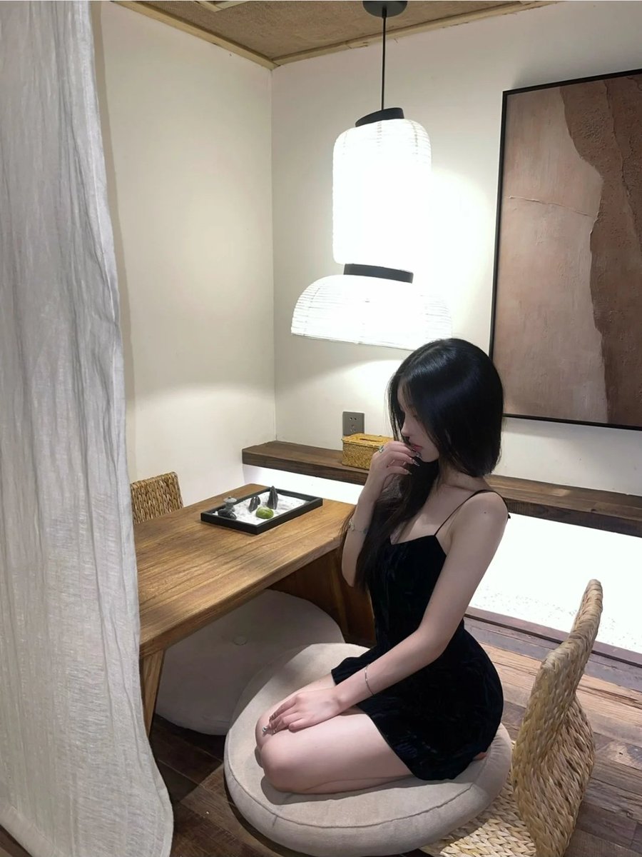 SarahGo23785035's tweet photo. Loneliness at night  #滁州 https://t.co/mnErZDbYYb