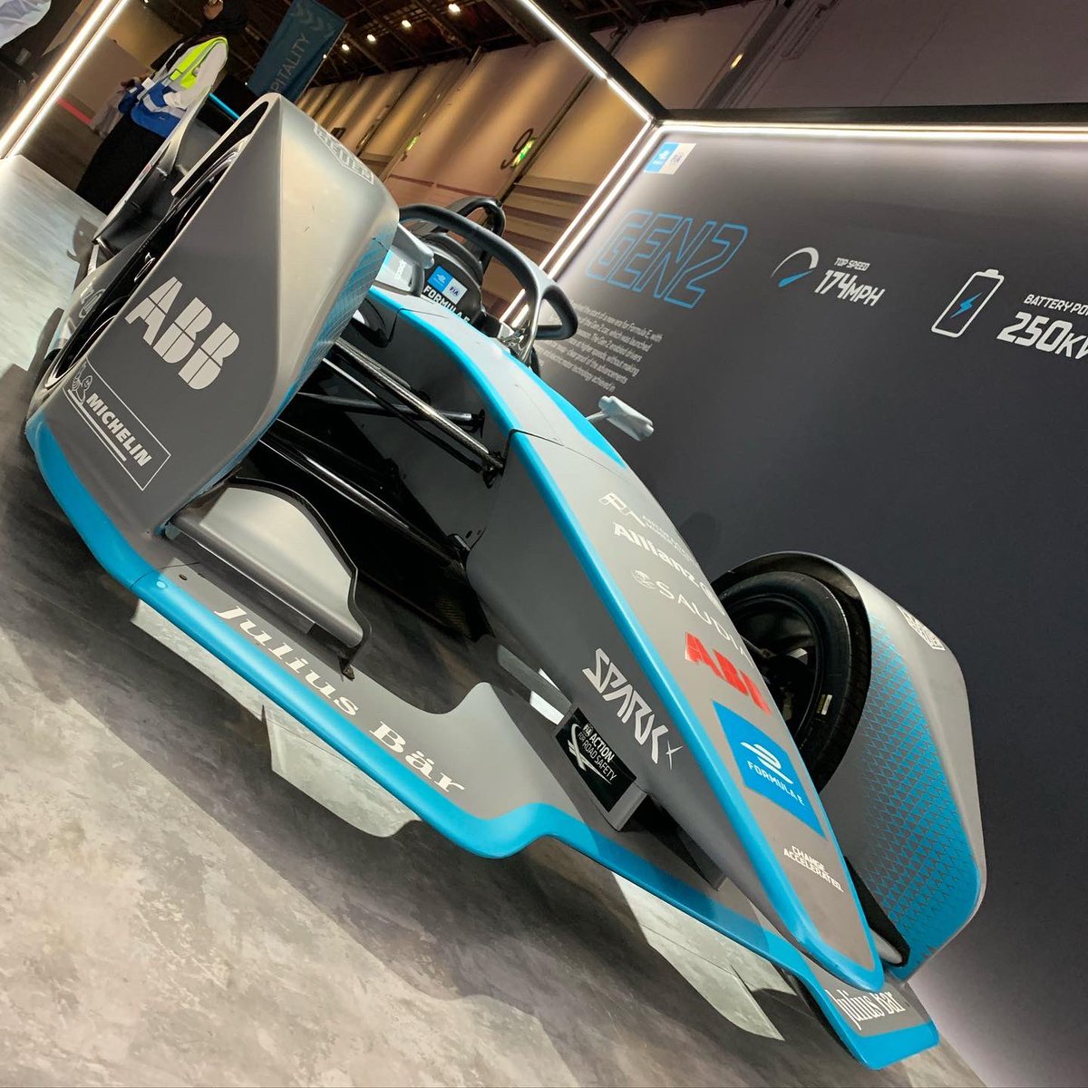 Rightcharge went to the <a href="/FIAFormulaE/">Formula E</a> this weekend. It had a super-charged atmosphere that kept us all on the edge of our seats! Highlights include watching <a href="/LucasdiGrassi/">Lucas Di Grassi</a> win the final race, and geeking out over the Gen 3 spec. Take a look at it for yourself 📸#LondonEPrix #EV