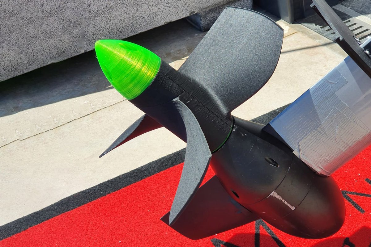 volumic3D's tweet photo. Notre partenaire La Ferme 3D a participé au Monaco energy boat challenge en tant que partenaire de l’équipe des @Fondation_Mines.
[…] lire la suite de l’article ➡️ https://t.co/FCujSGCBHx  

#Volumic3D 
#3dPrint 
#Impression3D 
#Imprimane3D
#Innovation
#MadeInFrance
#Bateau https://t.co/dk14nf5M9G