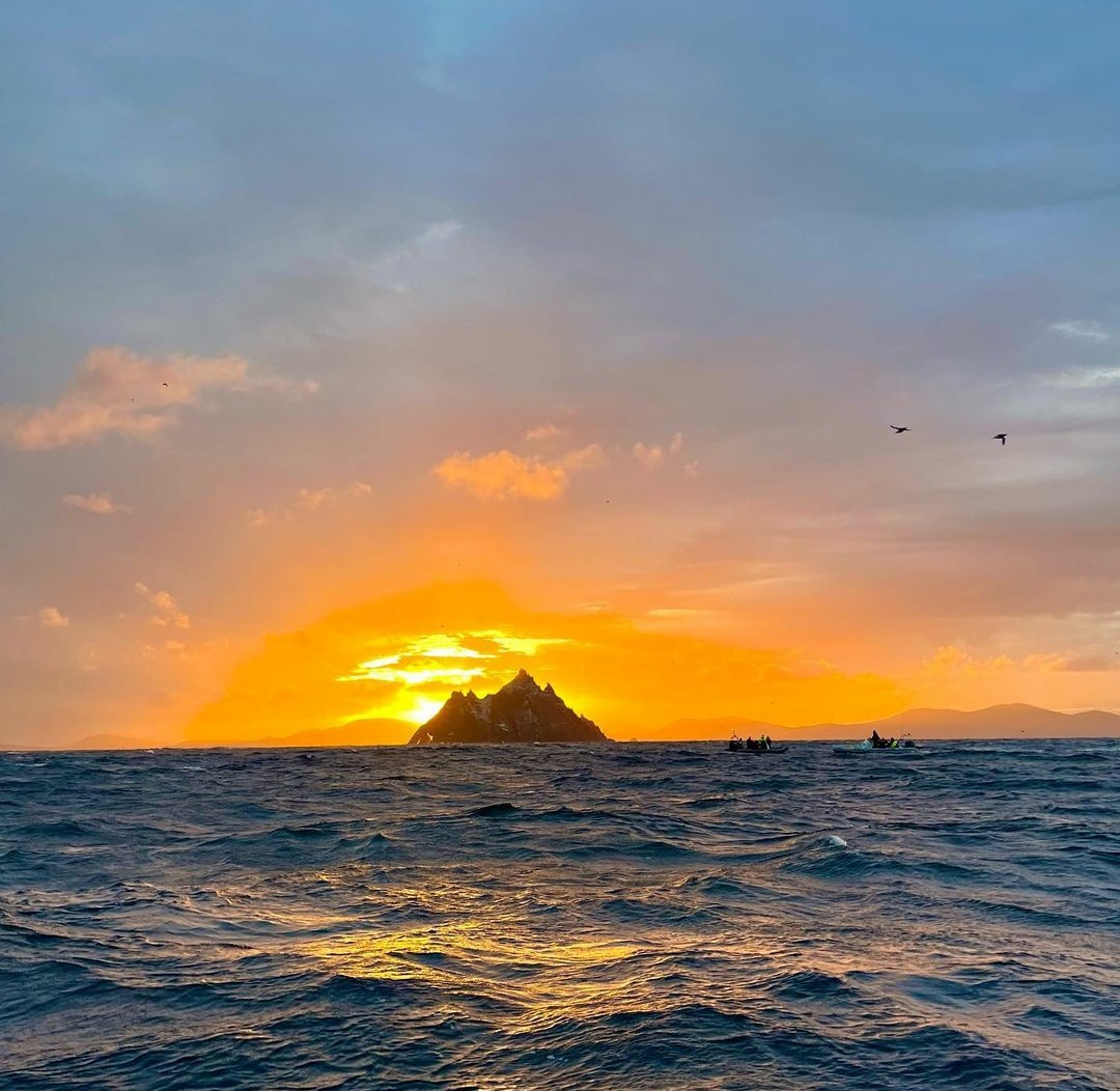 The Skellig Experience (@skelligexperie1) on Twitter photo Photo of the week - Golden Hour☀😍
skelligexperience.com
📸 @adriana_pacesaitedive 
#skelligexperience #goldenhour #irishtravelblogger #hiddenplaces #wildatlanticway #littlegems Photo of the week - Golden Hour☀😍
skelligexperience.com
📸 @adriana_pacesaitedive 
#skelligexperience #goldenhour #irishtravelblogger #hiddenplaces #wildatlanticway #littlegems
