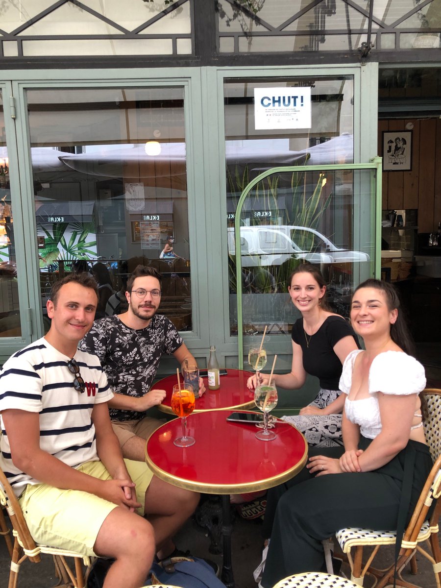 AnnaCavaliero's tweet image. Hard at work in Paris 
#Musetta #La Bohème