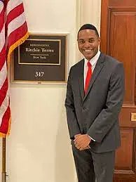 BruceLesley's tweet photo. Kids are not alright. They need support and protection. Fortunately, according to the @Campaign4Kids Legislative Scorecard, @RepRitchie is a leading #DefenderOfChildren in Congress! Thank you Congressman! https://t.co/jDIyBuRR6m

#ChildTaxCredit #InvestInKids https://t.co/gvNlAAt5hx