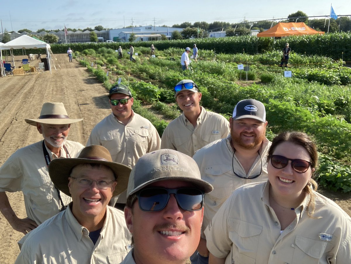 And they’re off…2022 SWSS Weed Contest Herbicide Symptomology <a href="/Agricenter_Intl/">Agricenter International</a> Memphis, TN <a href="/SouthWeedSciSoc/">SouthernWeedScienceSociety</a> <a href="/Hisnameisnutty/">Bradley Greer</a> <a href="/BASFAgProducts/">BASF Ag Solutions US</a> <a href="/Chayden89/">Cade Hayden</a> <a href="/BASFAgProducts/">BASF Ag Solutions US</a>