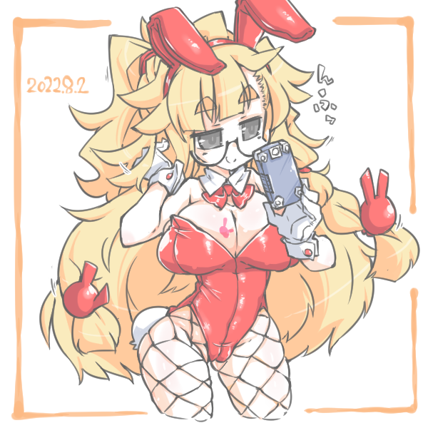 ° ω °) 今日はバニーの日🐰 目の大きい網タイツ 良いよねっていう 