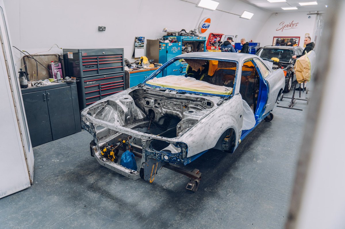 In today’s inevitable news, the GT-R ‘refresh’ has gotten completely out of hand. Back from a bare-metal respray at Spike’s Vintage Restoration (see last pic) and off to SR Autobodies for reassembly. Equal measures of excitement and terror.