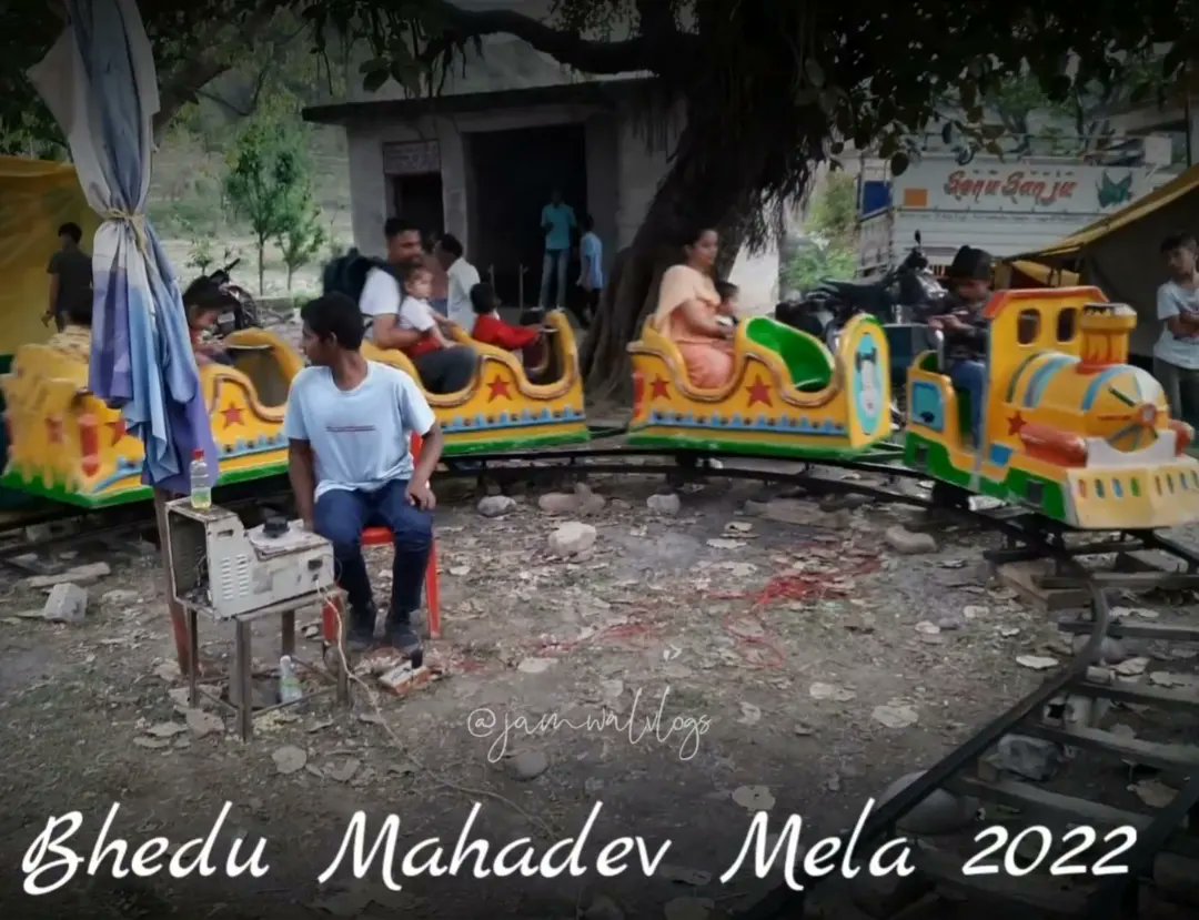 jamwalvlogs's tweet photo. BHEDU MAHADEV MELA 2022 VLOG VIDEO.
.
@jamwalvlogs @dailyhimachal
@HumHaiHimachali @Himachalilife
@hmachli_swagger @OurHimachal
@hptdc @himachalkesari
.
#bhedumahadev #vlogging #fairvlog #templeofhimachal #temple #mahadev  #himachalpradesh #jamwalvlogs #himachaltourism #palampur https://t.co/aEvaEalIl9