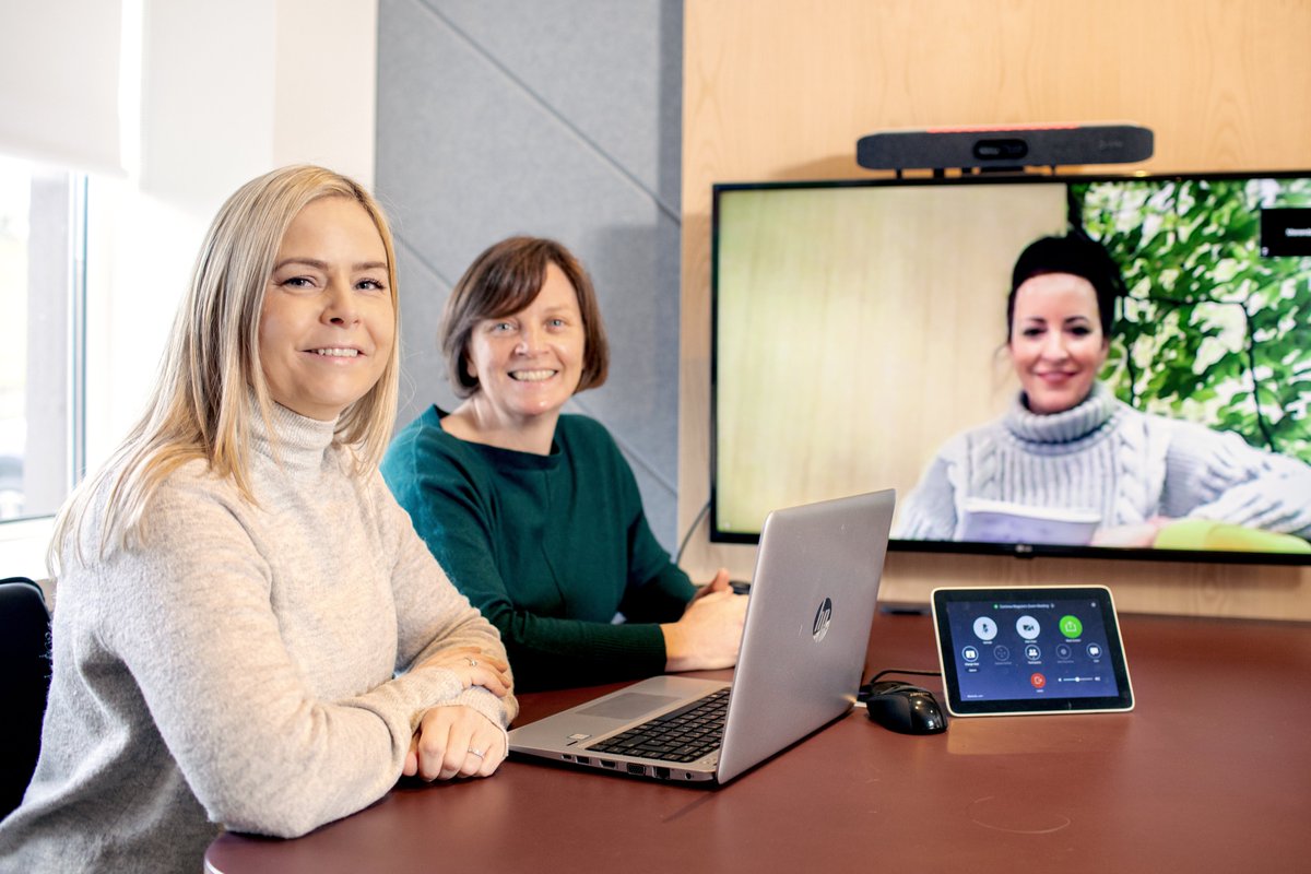 Ireland's Inaugural 'Digital First' Day announced for Nov 16th.

Driven by Digital Ireland Network supported by Connected Hubs the goal is to 'put the power of digital to work' in communities across the country.

Read more 📰bit.ly/DigitalFirstCH

#OurRuralFuture #ConnectedHubs