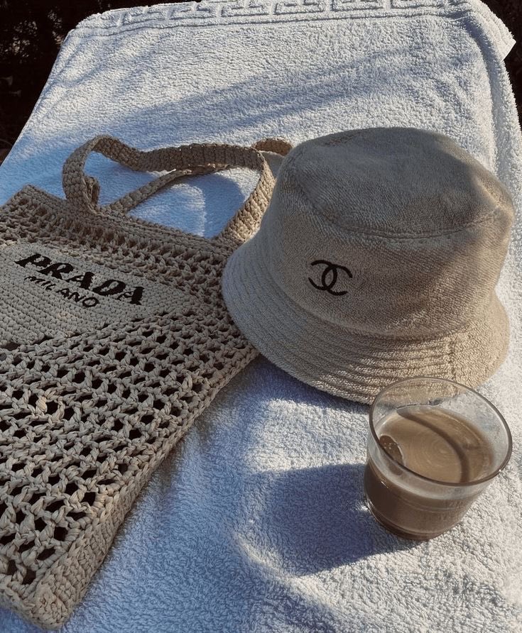 SelectOutfit's tweet image. beach set