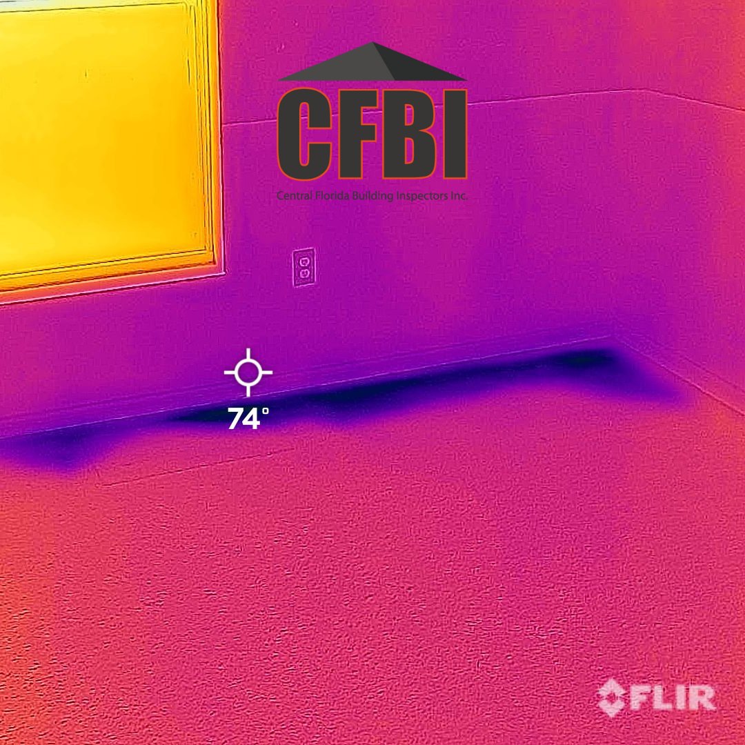 cfbinspect's tweet photo. #TuesdayTip - If you notice #stuccocracking on the OUTSIDE of your house (first picture), it may lead to #waterintrusion INSIDE your house (second picture). At the first sight of a crack, fill it with #caulk to prevent it from growing. #CFBI #homeinspectors #homeinspectorfinds https://t.co/6iisVqOSQF