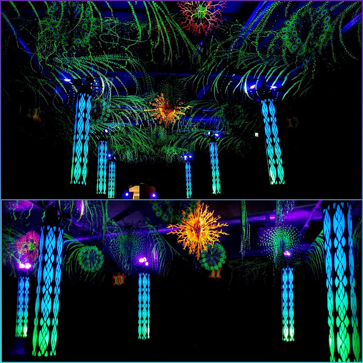 Toteutimme Jyväskylän Paviljongin C1 halliin dekotuksen, joka luo hienot puitteet WRC-kuljettajien simulaattorikisalle ja digitaalisen moottoriurheilun SM-finaalille Secto Rally Finlandin yhteydessä. @VisitJyvaskyla <a href="/RallyFinland/">Secto Rally Finland</a> <a href="/JKLn_kaupunki/">Jyväskylän kaupunki</a> <a href="/ylejyvaskyla/">Yle Jyväskylä</a> <a href="/Valonkaupunki/">CityofLightJKL</a>