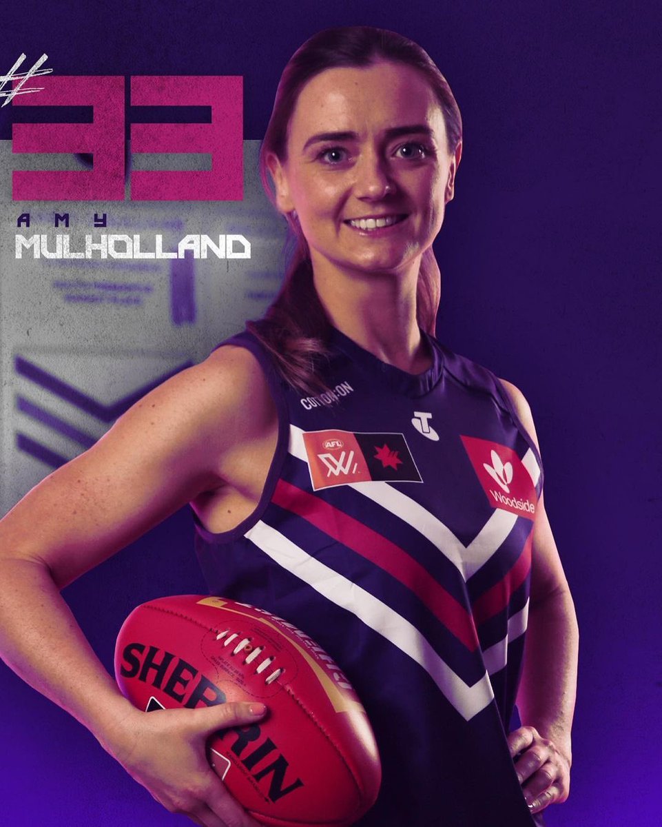 aflw_ireland's tweet photo. So here’s my NUMBER..... 

@AMull93 will wear #33 for @freodockersAFLW in @aflwomens Season 7 🙌

💚💜💚

#AFLW #aflwomens 
#AWholeNewBallGame 
#WomenInSport #IrishWomen #irishinaustralia https://t.co/E5IW1DJjve