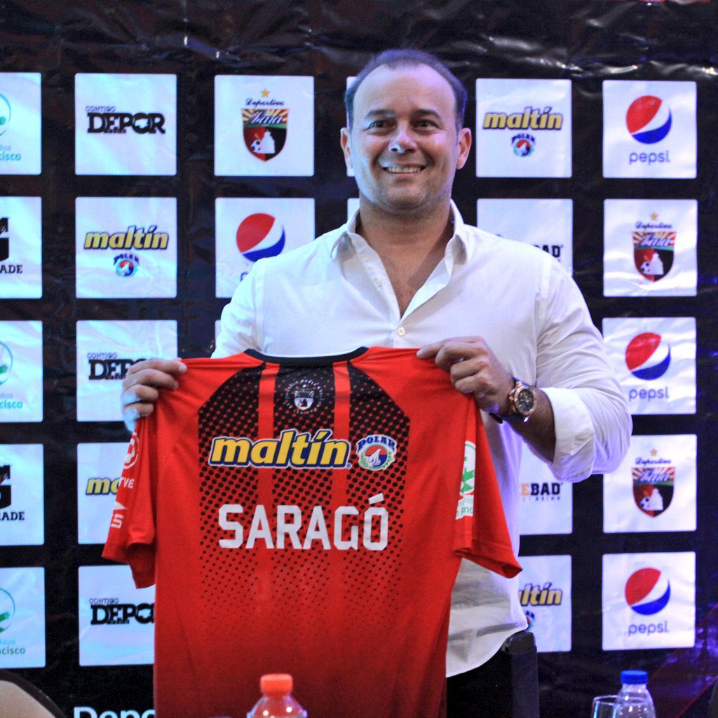 "Los jugadores no tenían el alimento ni la proteína suficiente para rendir en la cancha. En los 11 entrenamientos que estuve al frente del Dvo. Lara, en 7, varios futbolistas llegaron sin desayunar y lo primero que me preguntaban era que cuando cobraban". 

Eduardo Saragó