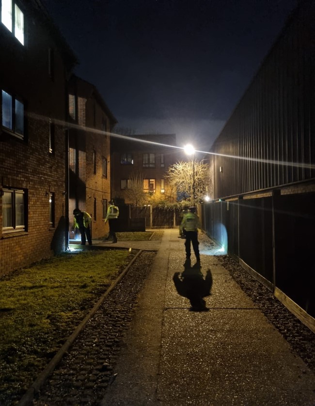 MPSBenshamManor's tweet photo. As a part of Op Cleveland 3 Officers will be increasing patrols in your area and we want your views and feedback on how we can assist the community. Please take part in a quick survey below. 👇

https://t.co/ygXzQDovaM

#OpCleveland3 https://t.co/xesrlOyN1O