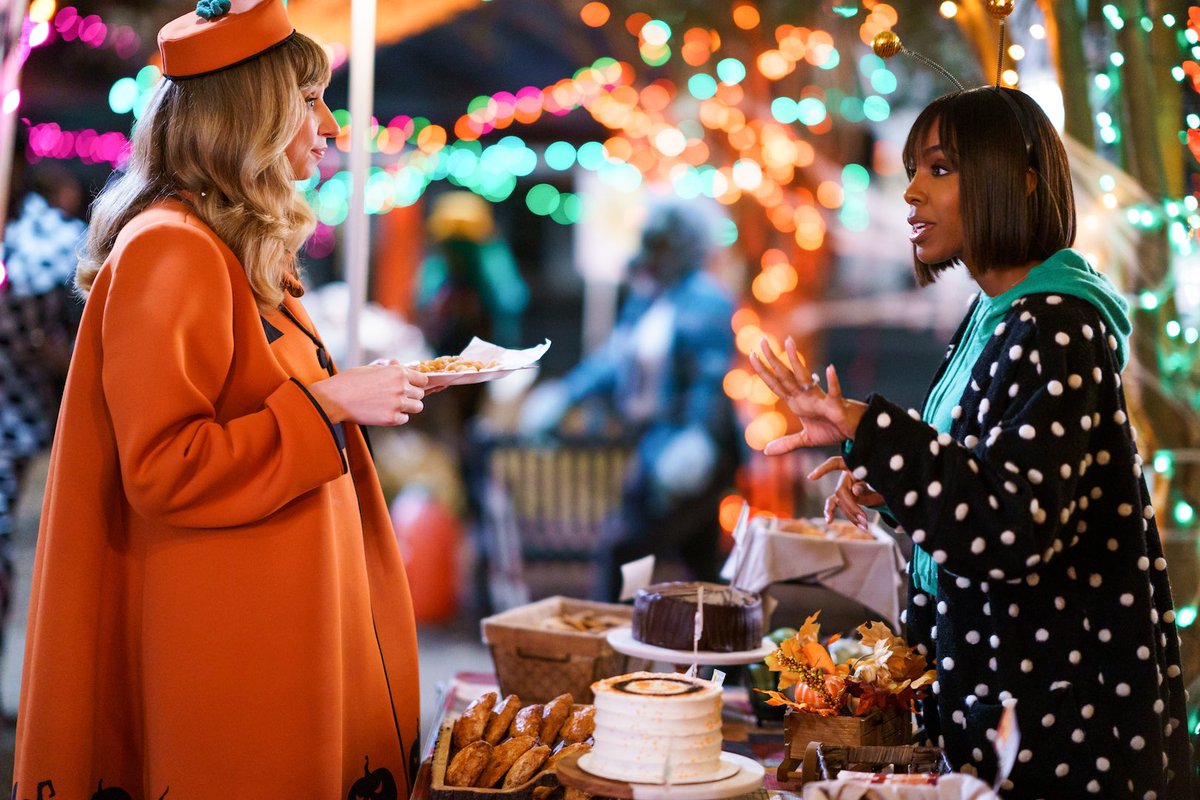 KELLYROWLAND's tweet photo. Spooky szn incoming! 👻 Catch Marlon Wayans, Priah Ferguson and myself in THE CURSE OF BRIDGE HOLLOW, coming to @netflix October 14. #TheCurse https://t.co/Vy9jG9ILJv