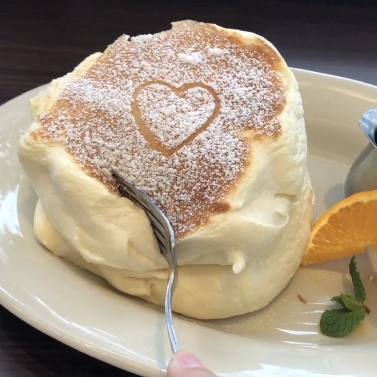 daily_dolce's tweet photo. Fluffy pancakes https://t.co/wkdv6oBycm