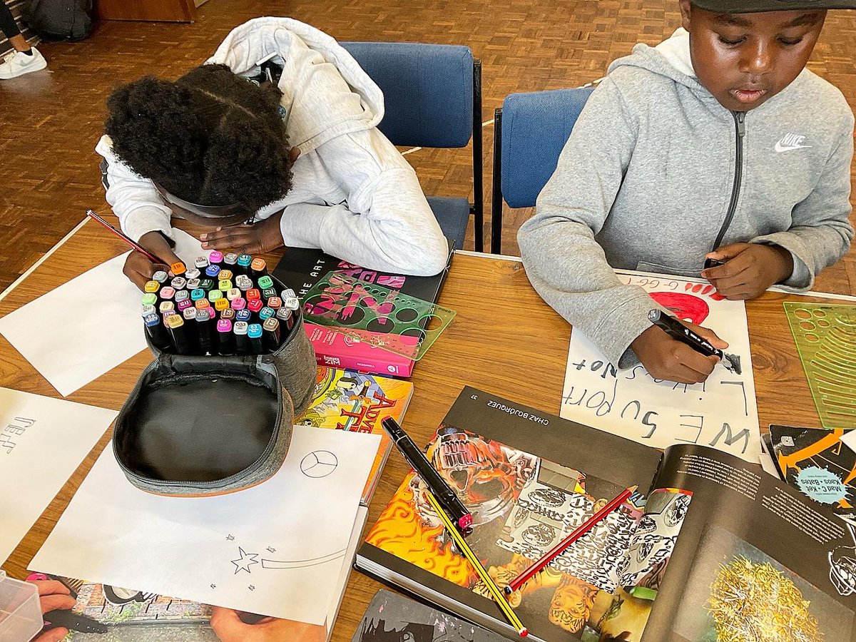 Aston_614's tweet photo. Today the young people got involved in making their own graffiti stickers with marker pens, dance workshops, sports and, of course, gaming! @LimitlessFitCen @sporting_spirit #stickerslap #stickerworkshop https://t.co/w13EDxP4Bk
