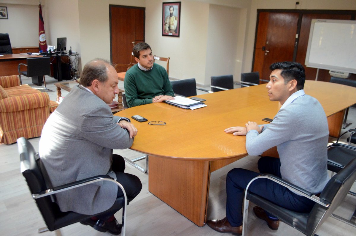 ▶️Provincia y CNRT buscan profundizar la lucha contra la trata de personas
✅La Comisión Nacional de Regulación del Transporte busca reforzar el control del transporte ilegal interjurisdiccional de personas y de cargas con la colaboración de la Provincia

bit.ly/3BIMv10