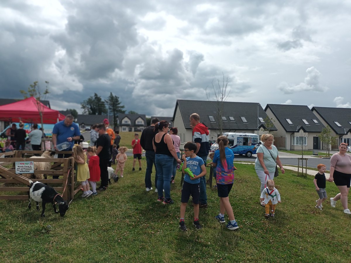CircleVha's tweet photo. Last week we held a community engagement event for the residents of Fairgreen Manor, Dunlavin. We had a visit from @WoolyFarmIre who made the children's day even better! We look forward to more days like these! #wehear #tenantfirst https://t.co/nIS1c4Wh49