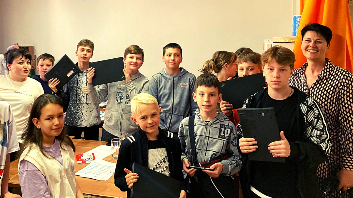 Children need to keep up education even in most difficult times. We have been supporting schooling for Ukranian children who live in Kolin City, home to our Czech plant, and are ready to do more in advance of the new school year. ▶️fal.cn/3qIjS  #humanitariansupport