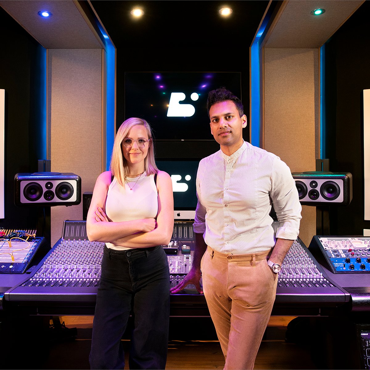 solidstatelogic's tweet photo. Bravo Ocean Upgrades its Multi-Room Hybrid Facility with Solid State Logic ORIGIN 32-Channel Analogue Console
https://t.co/gNpt8CQqwG
#SSL #SolidStateLogic #SSLOrigin #ThisIsOurORIGIN #BravoOcean #BravoOceanStudios #SL4000 #4000E #SSL4K #Analogue #AdvancedWorkflow https://t.co/V1BmJje3TK