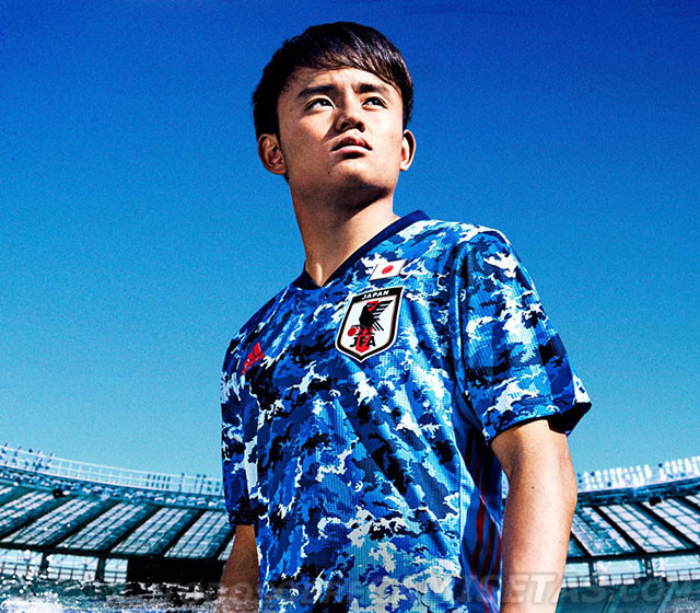 👋 🇯🇵 Concours flash ! 

RT + Follow pour participer et tenter de gagner ce maillot domicile du Japon ! 🔥👕

⏳ TAS en 5 jours !