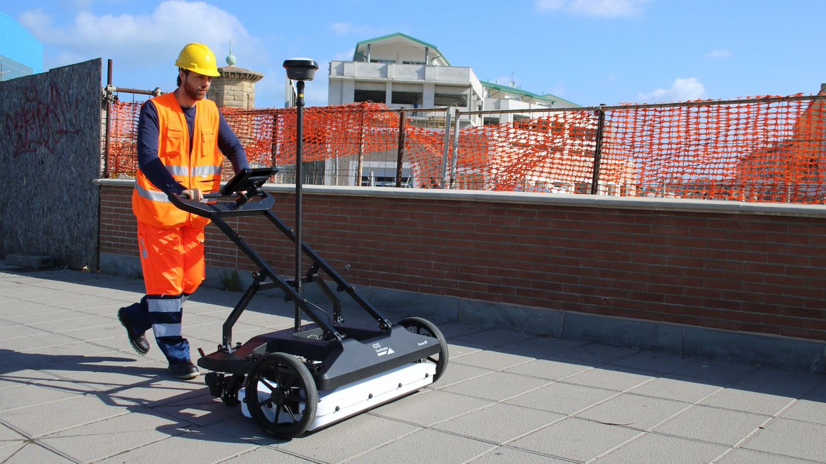 Hexagon_IN's tweet image. #ICYMI @IDS_GeoRadar recently launched #StreamDP with new Equalised scrambling technology. StreamDP is the ultimate GPR array solution allowing the highest depth performance in #3D utility mapping.

Learn more: hxgn.biz/3NSRH4V