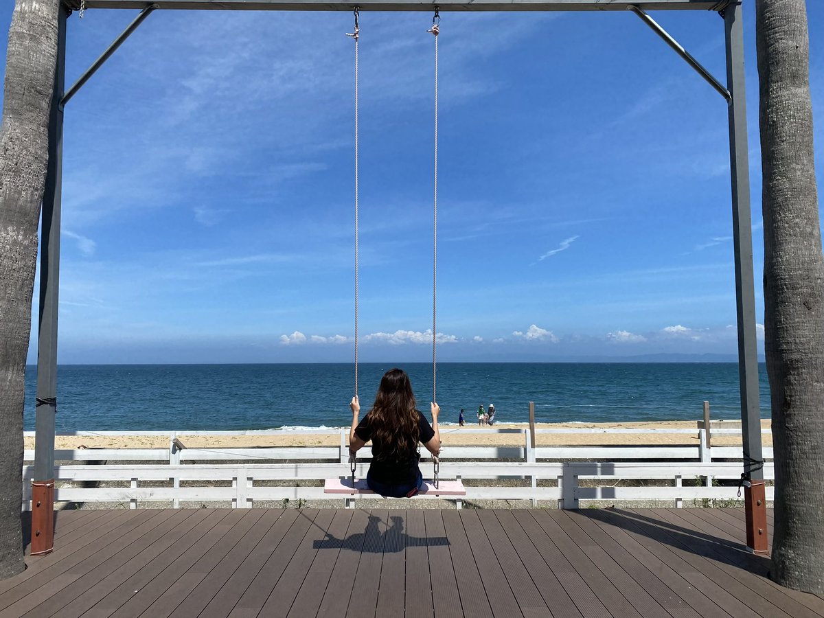 24kax_'s tweet photo. AWAJI trip 🌴💙 https://t.co/IhGHDsgaQ0