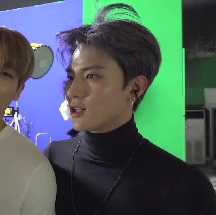 <a href="/TEAMDEOBMUDA/">TEAM - 덥뮤다</a> คัทลิน/ <a href="/mykatlynnnn/">Katlynn</a> /สเป