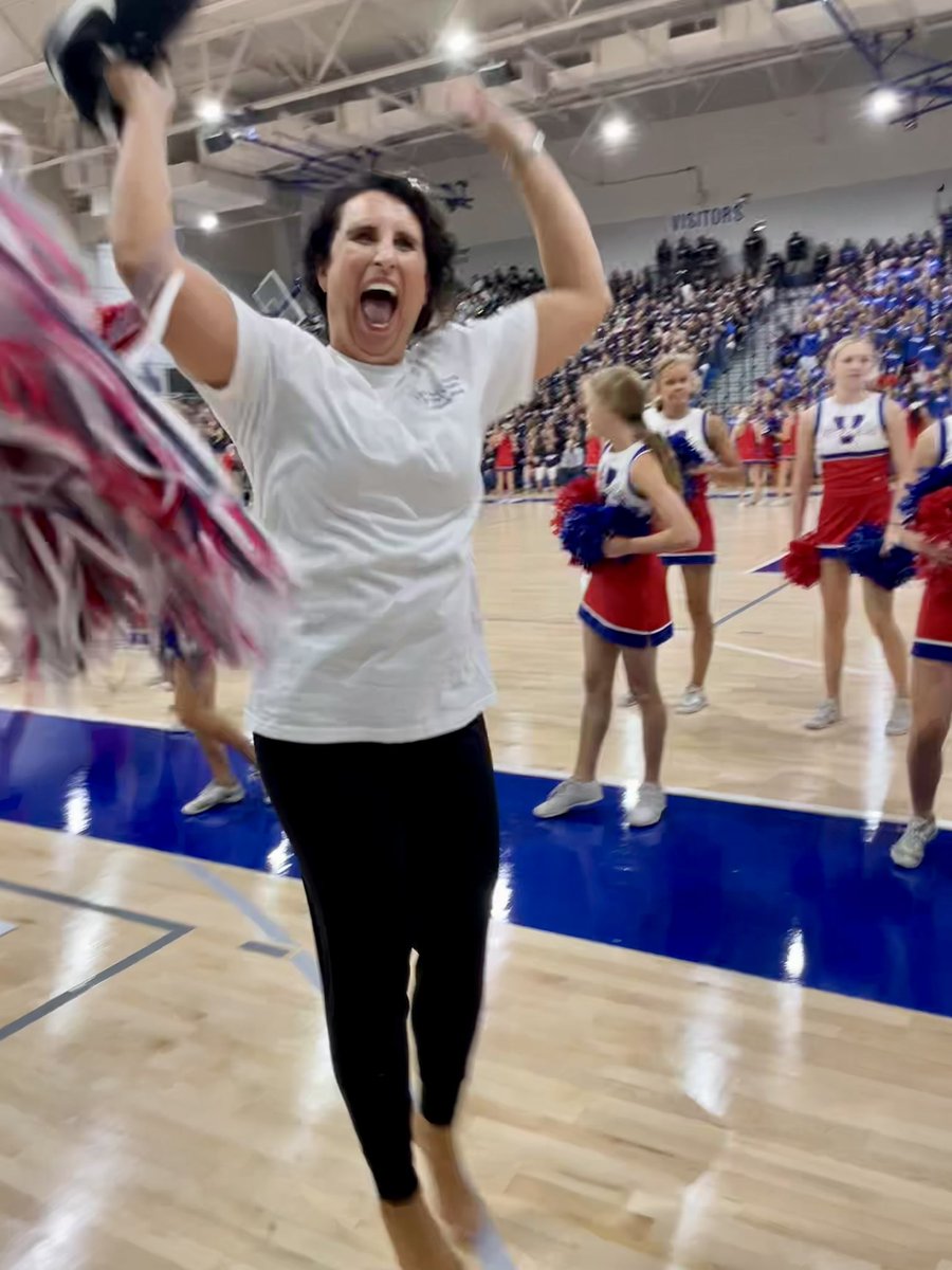 RachCStanley's tweet photo. Spirit stick winners in our hearts!!! @VHELP_K5 Institute day was a blast! @vhcschools #vhcs #vhelp https://t.co/Vz5Tfj6aQW