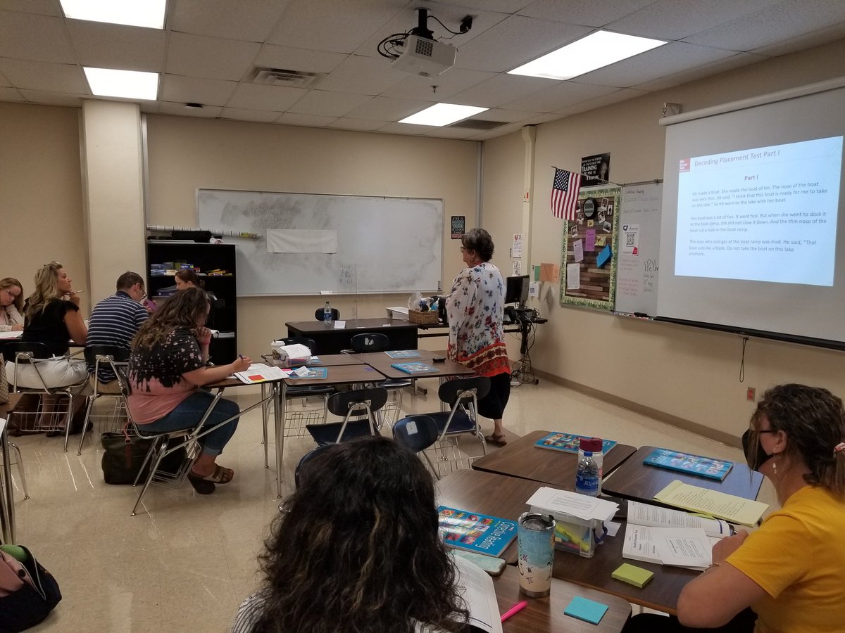 RosemaryS1005's tweet photo. It's been a great morning at Engagement Academy with some amazing SE folks gearing up for the start of the school year! @NISDSpecialEd @noraleesanders #EngagementAcademy #CorrectiveReading https://t.co/lX6tWpvYkO
