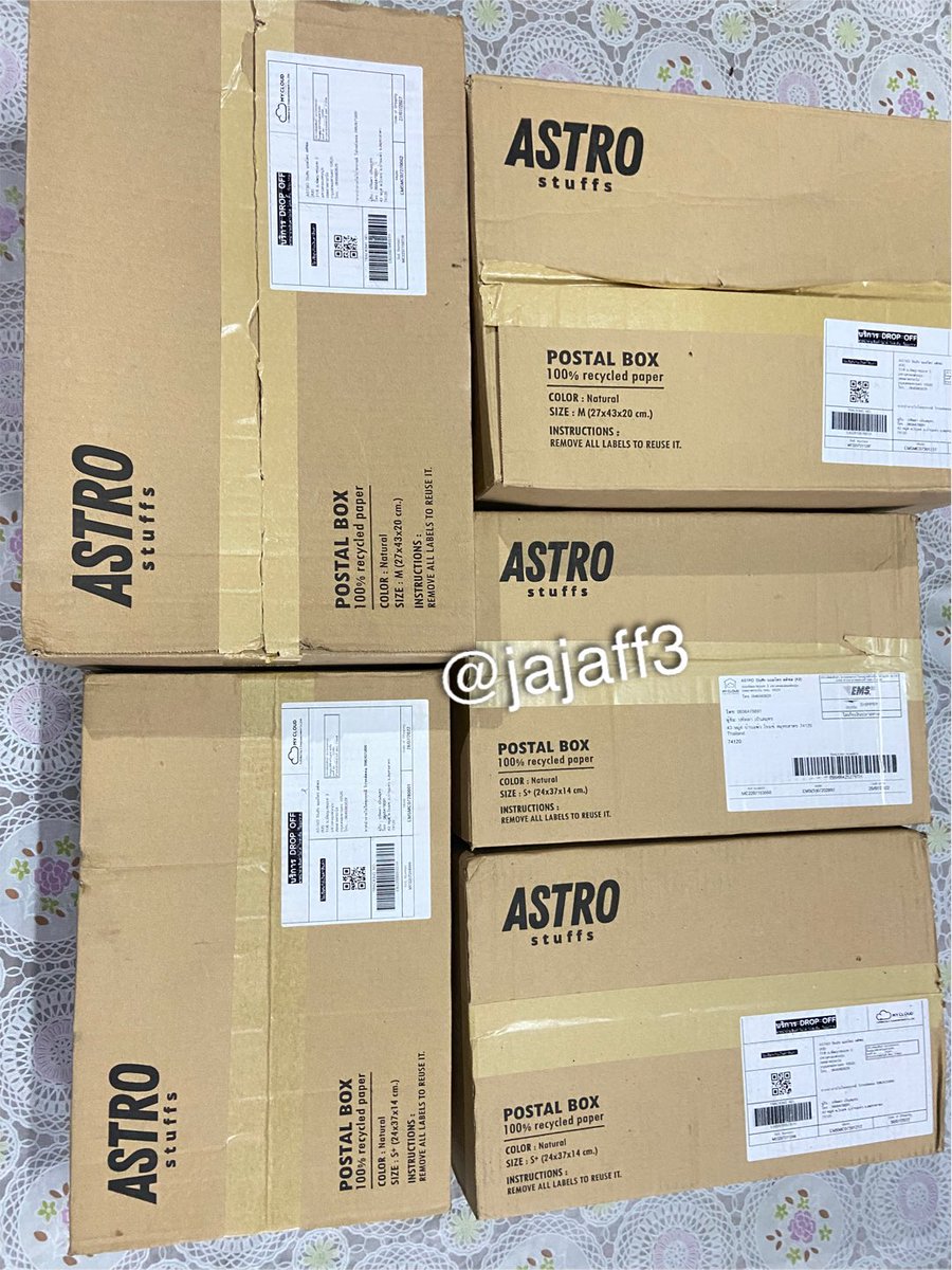 jajaff3's tweet photo. ปล่อยของที่กดเกินนะค่า📍
ได้ของแล้ว พร้อมส่งนะคะ‼️
กระบอกน้ำดำ 1 เขียว 2
เสื้อดาวตกดำคอนF4 M1 L1 
Chillin Mountain ดำ L2
Invader ดำM 1 
เครดิต #jajaff3รีวิว 
#ตลาดนัดไบร์ทวิน
#ชาวไบร์ทขายของ
#astrostuffs 
#invadercollection
#chillinspacecollection
#bbrightvc https://t.co/pvT653EpNJ